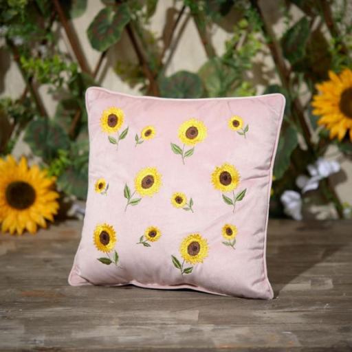 VELVET SUNFLOWER CUSHION