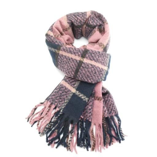 lua purple check scarf.png