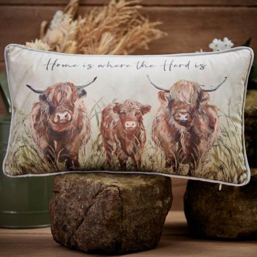 DOUGAL HIGHLAND COW VELOUR FABRIC CUSHION