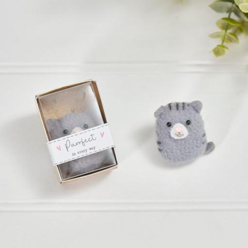 TINY WORLD CAT BOXED KEEPSAKE