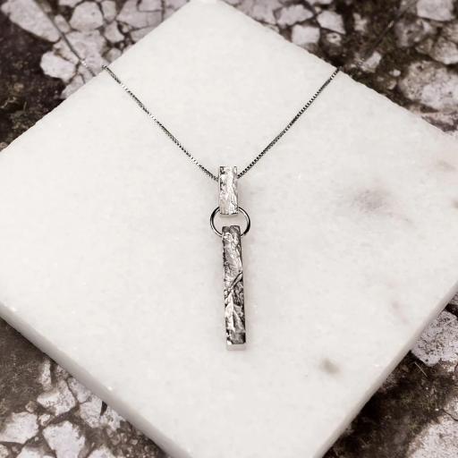 STERLING SILVER BAR DROP PENDANT BY AZENDI