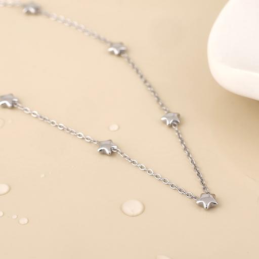 SS208 Dusty silver necklace star.jpg